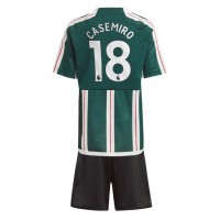Dres Manchester United Casemiro #18 Preč pre deti 2023-24 Krátky Rukáv (+ trenírky)